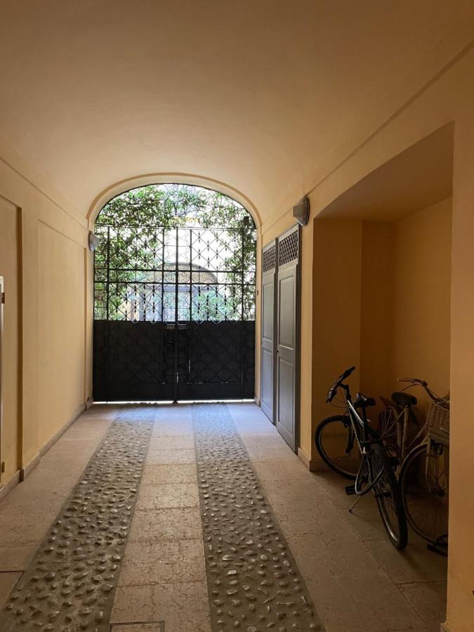 Una Finestra Sul Centro Storico Reggio Emilia Exterior photo